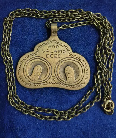 Valamoriipus v.-77 pronssi - Ristit ja korut - 800DCCC.CU - 1